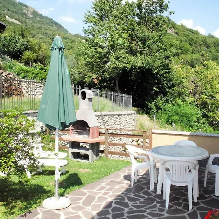 Locazione Turistica Casa Simona Apartment *