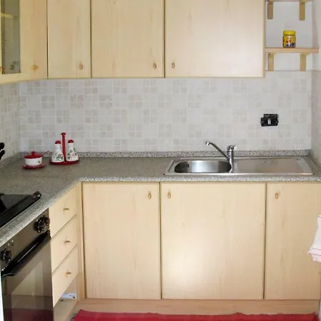 Locazione Turistica Casa Simona Apartment *
